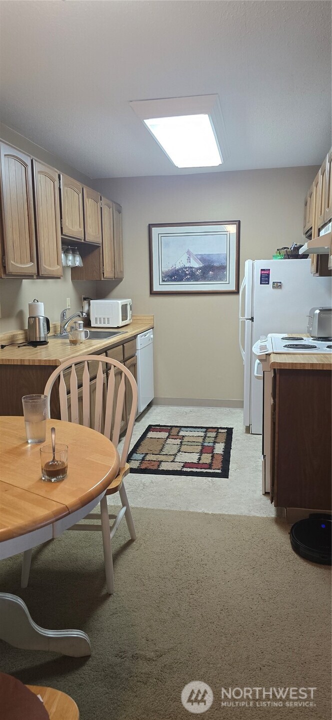 2500 81st Avenue SE Mercer Island WA 98040