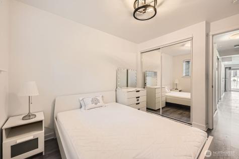 701 122nd Avenue NE Bellevue WA 98005