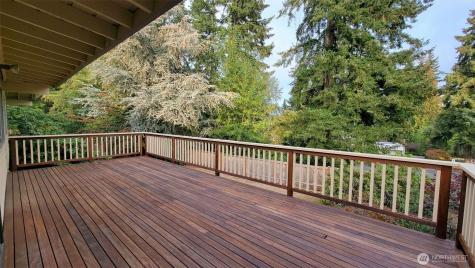 820 172nd Avenue NE Bellevue WA 98008