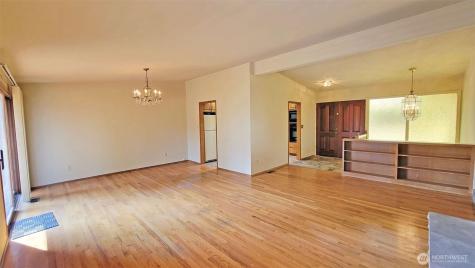 820 172nd Avenue NE Bellevue WA 98008