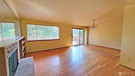 820 172nd Avenue NE Bellevue WA 98008