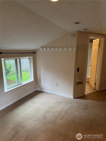 7321 Glenridge Way SW Seattle WA 98136