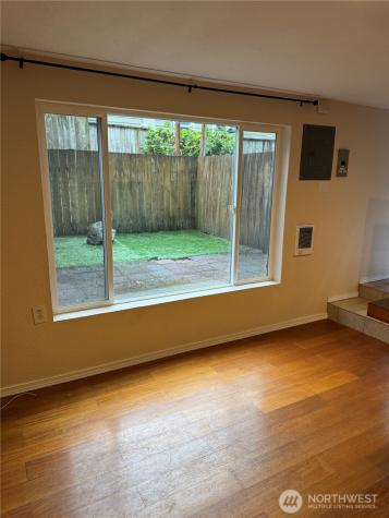 7321 Glenridge Way SW Seattle WA 98136
