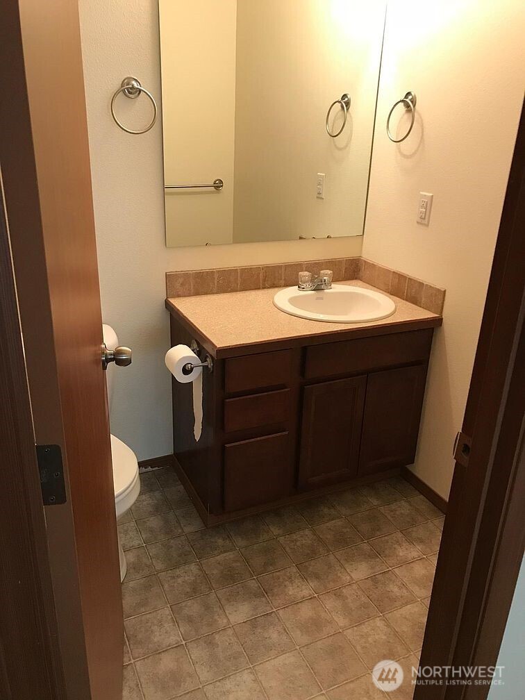 9140 184 Avenue E Bonney Lake WA 98391
