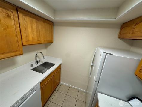929 N 105th Street Seattle WA 98133