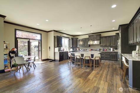 950 211th Place SE Sammamish WA 98075