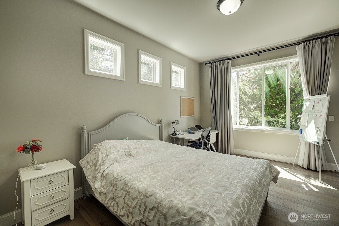 950 211th Place SE Sammamish WA 98075