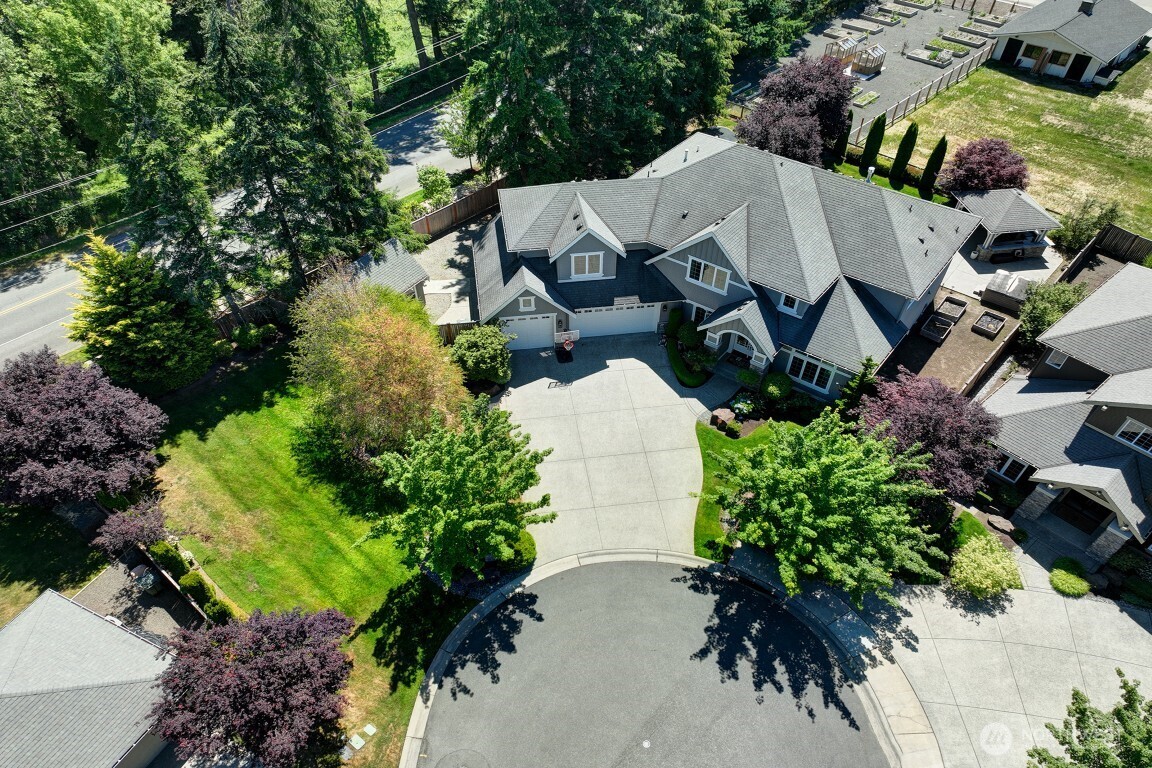 950 211th Place SE Sammamish WA 98075