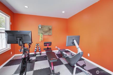 950 211th Place SE Sammamish WA 98075