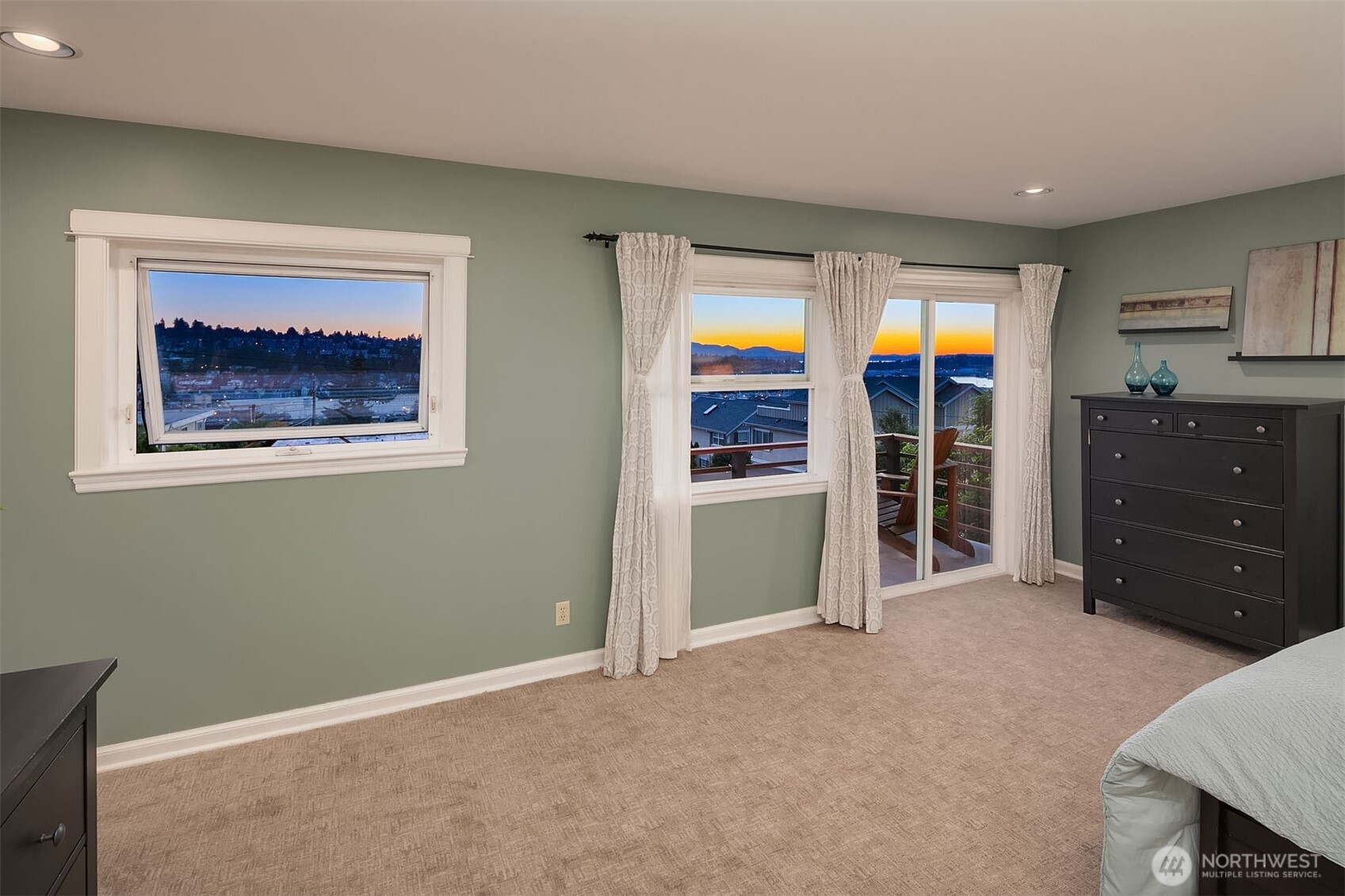 3627 12th Avenue W Seattle WA 98119