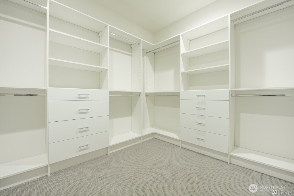 421 N 63rd Street Seattle WA 98103