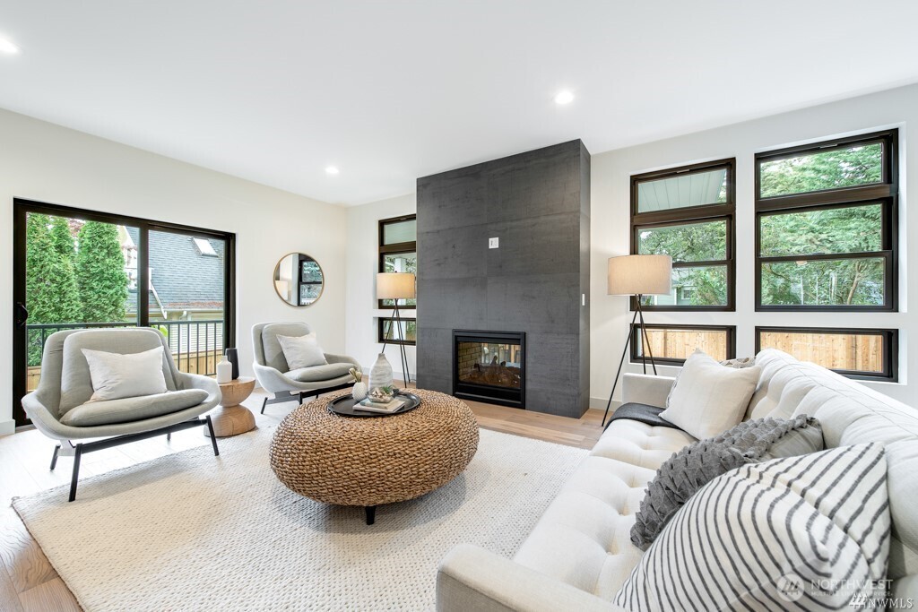 421 N 63rd Street Seattle WA 98103