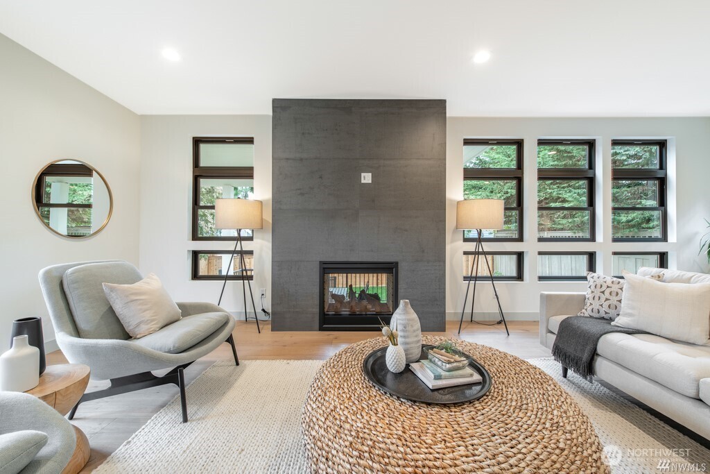 421 N 63rd Street Seattle WA 98103