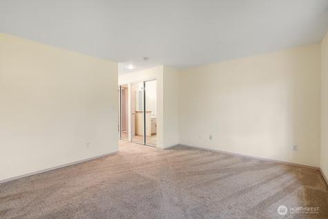 8121 NE 126th Street Kirkland WA 98034