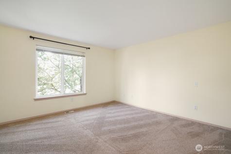 8121 NE 126th Street Kirkland WA 98034