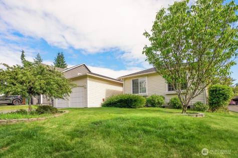 8121 NE 126th Street Kirkland WA 98034