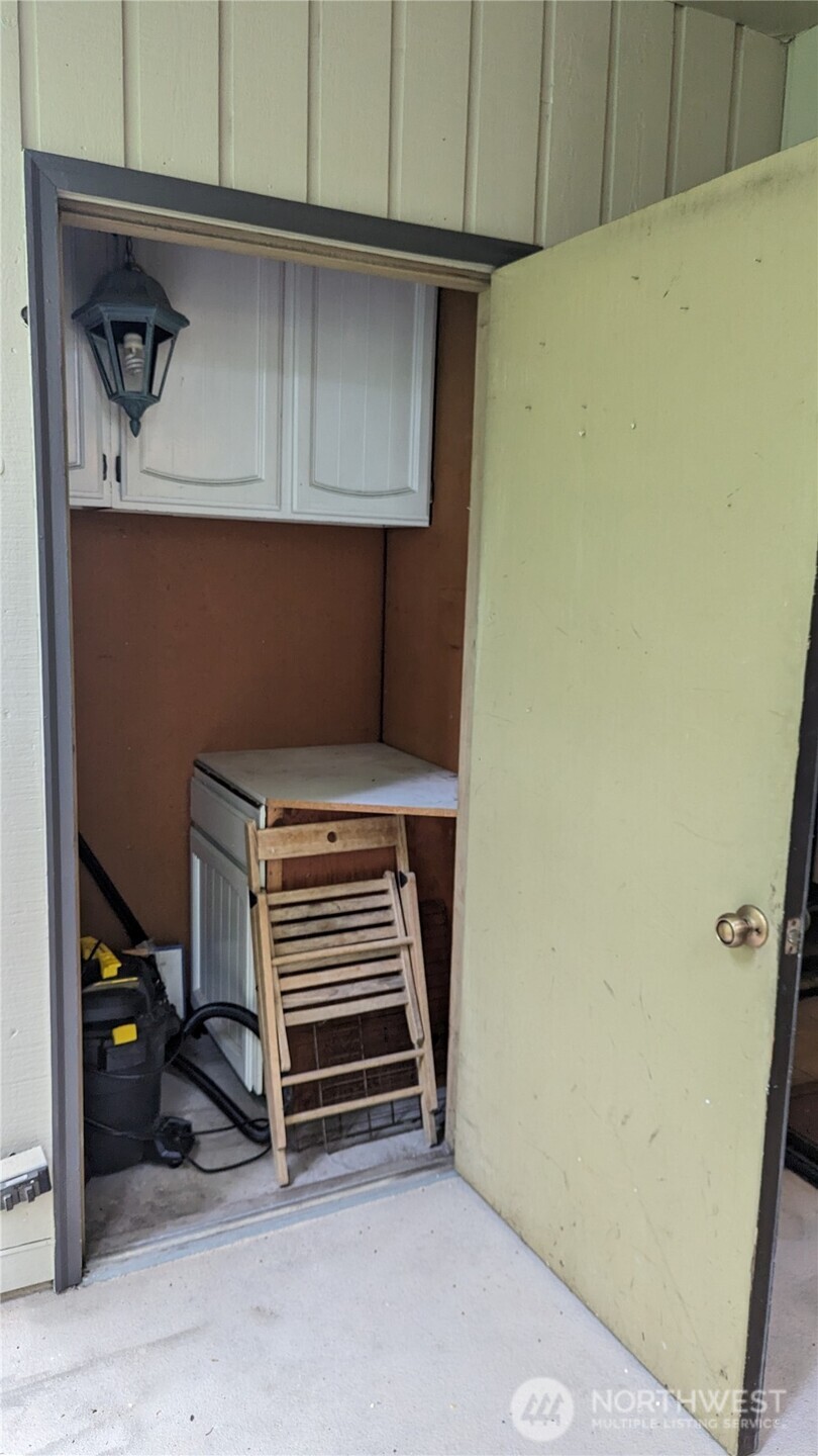 10819 NE 37th Place Bellevue WA 98004