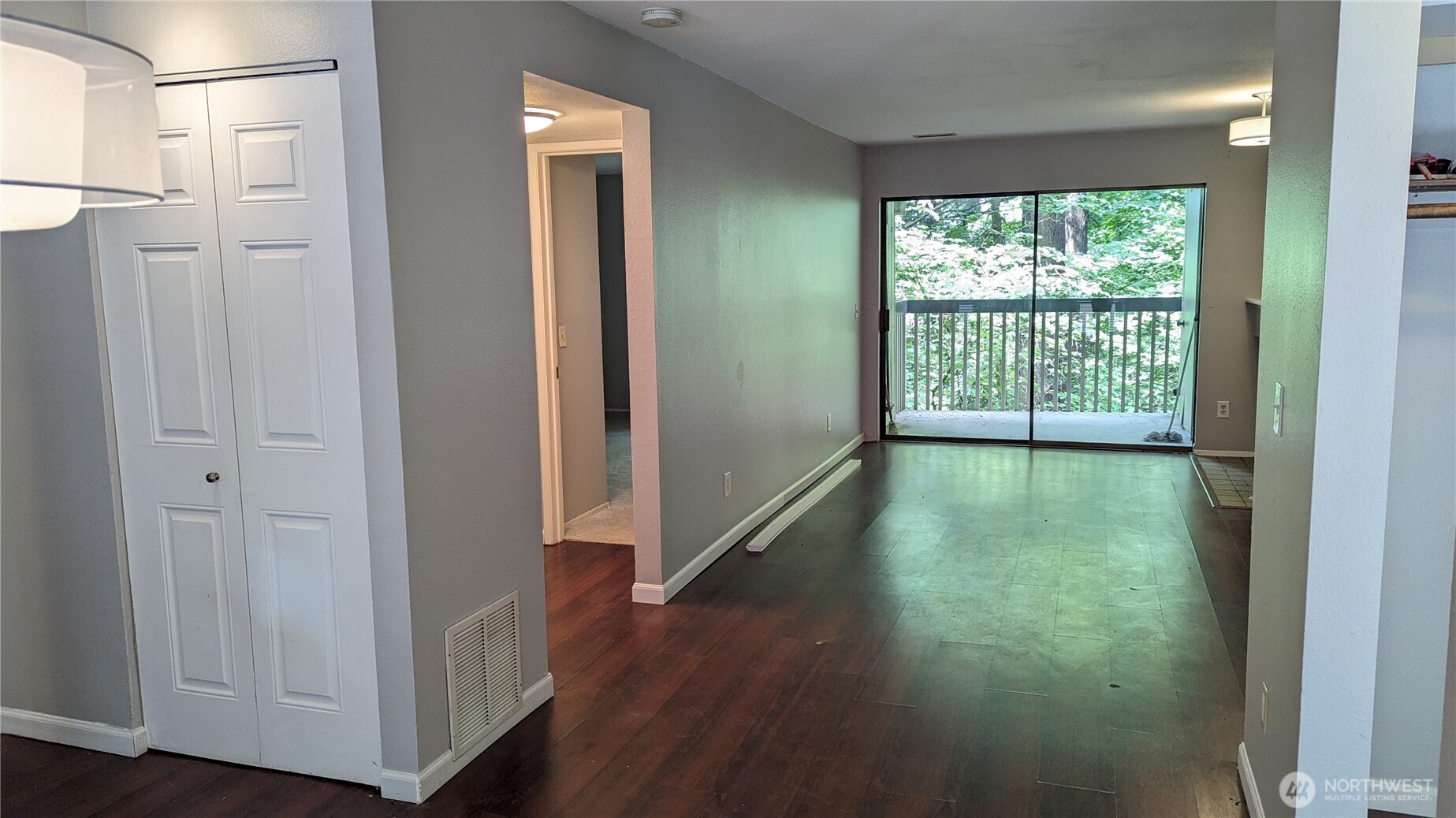 10819 NE 37th Place Bellevue WA 98004