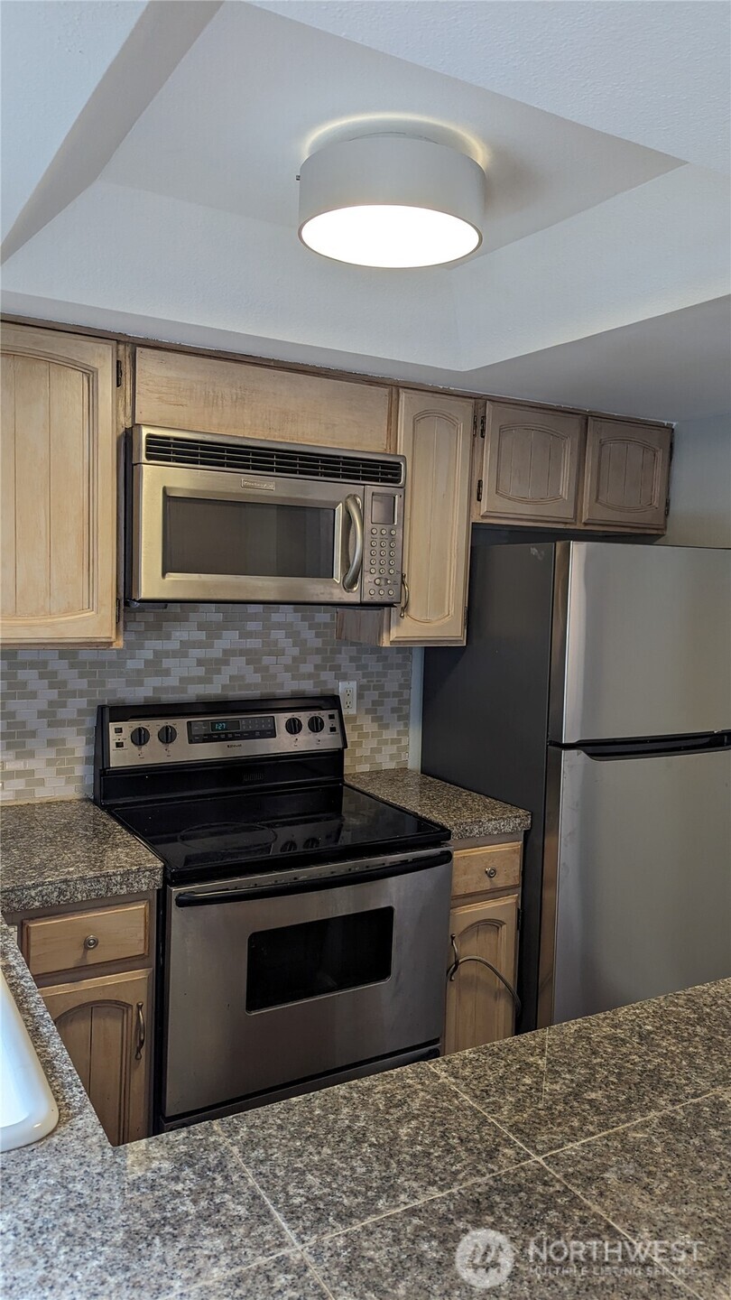 10819 NE 37th Place Bellevue WA 98004
