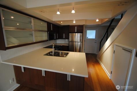 39 Etruria Street Seattle WA 98109