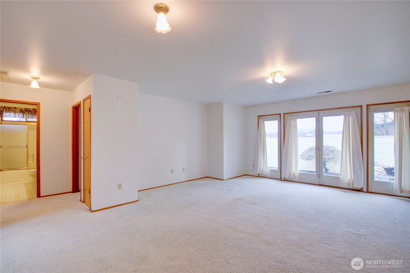 2207 N Trumpeter Drive Mount Vernon WA 98273