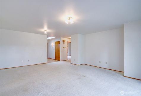 2207 N Trumpeter Drive Mount Vernon WA 98273