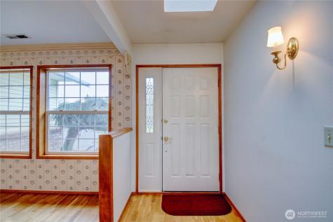2207 N Trumpeter Drive Mount Vernon WA 98273