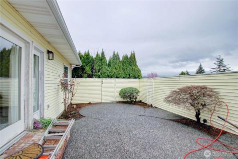 2207 N Trumpeter Drive Mount Vernon WA 98273