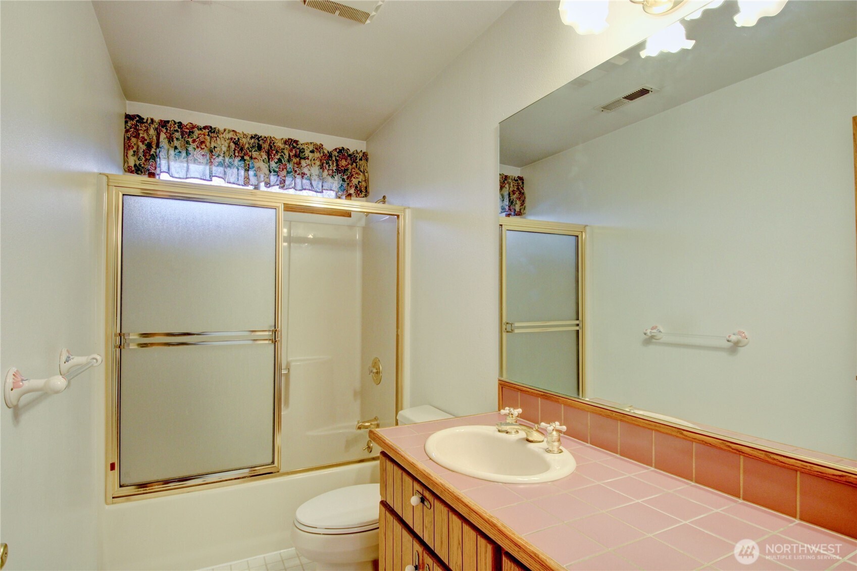 2207 N Trumpeter Drive Mount Vernon WA 98273
