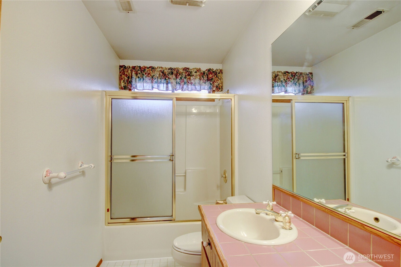 2207 N Trumpeter Drive Mount Vernon WA 98273