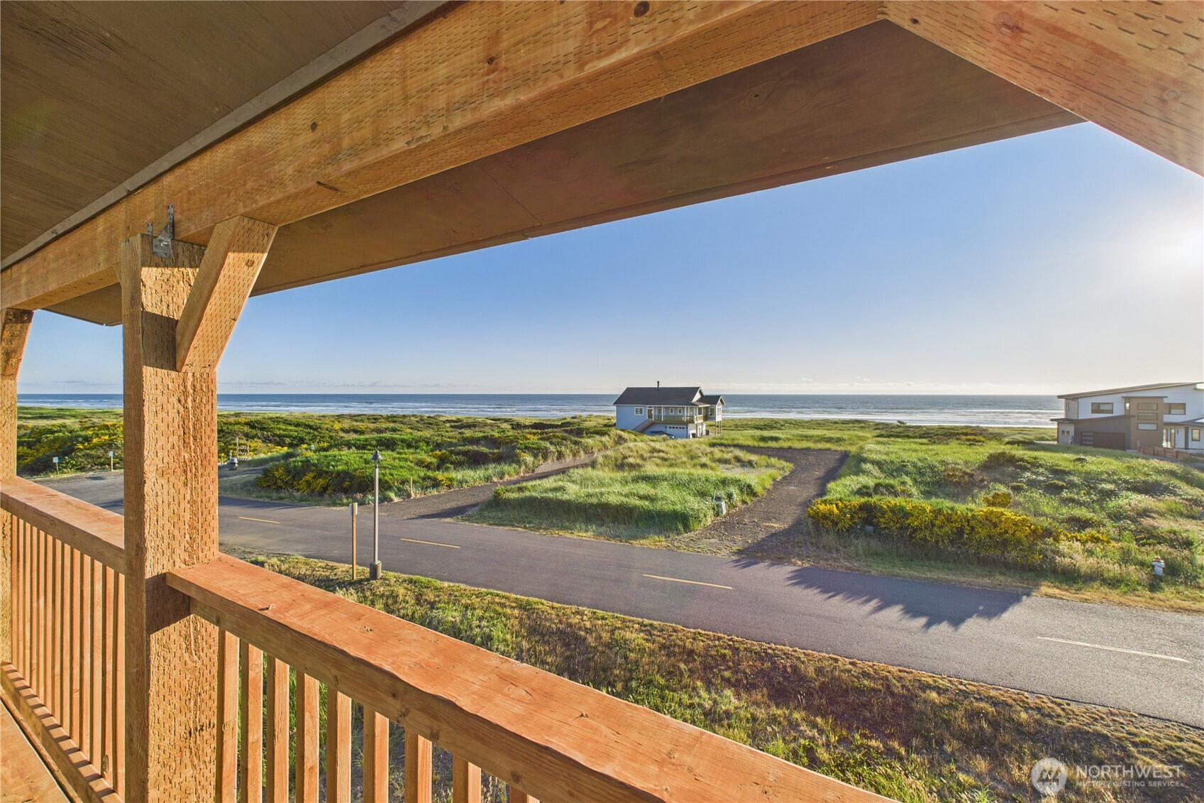 612 Dune Crest Loop Westport WA 98595