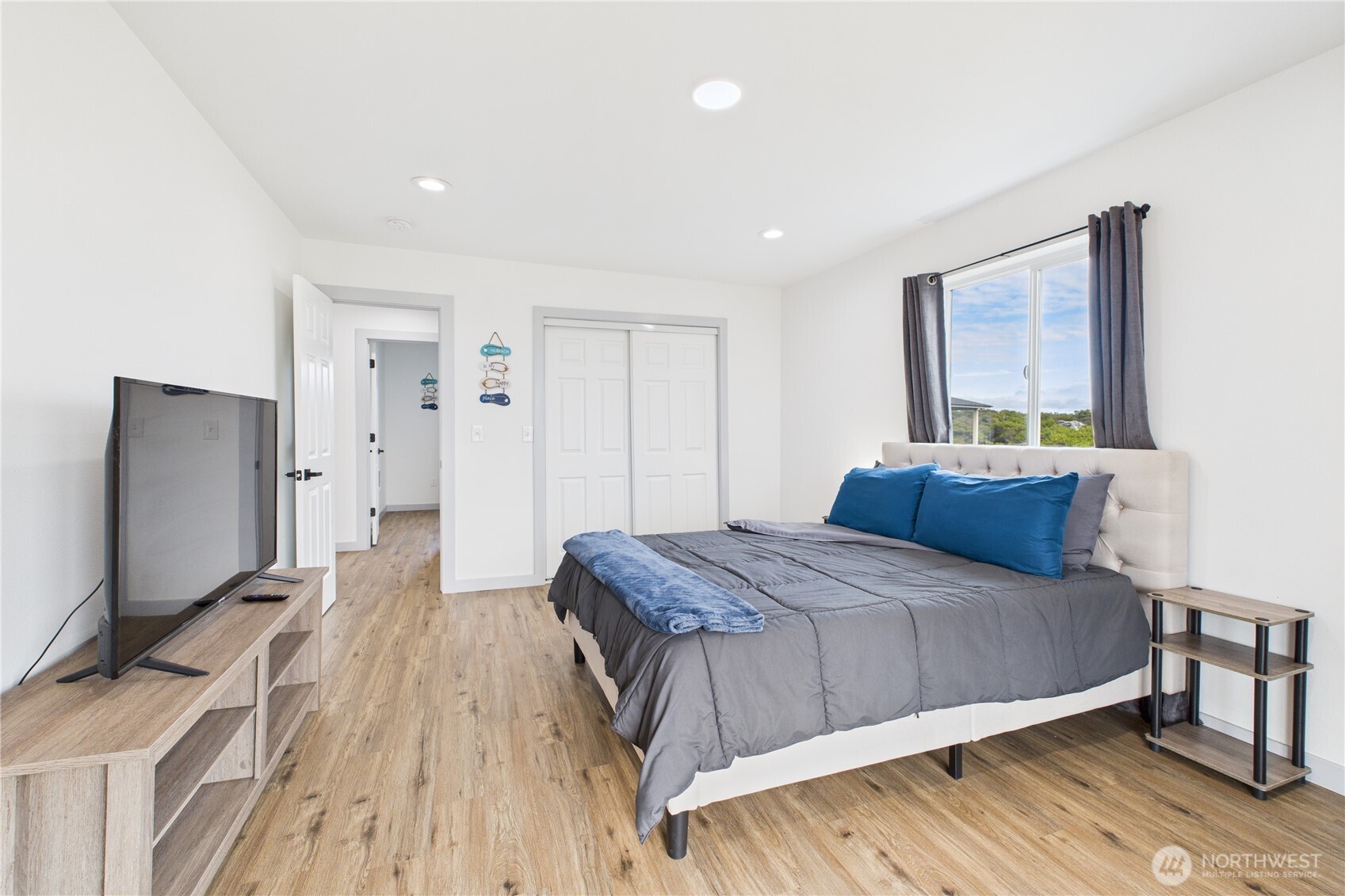 612 Dune Crest Loop Westport WA 98595