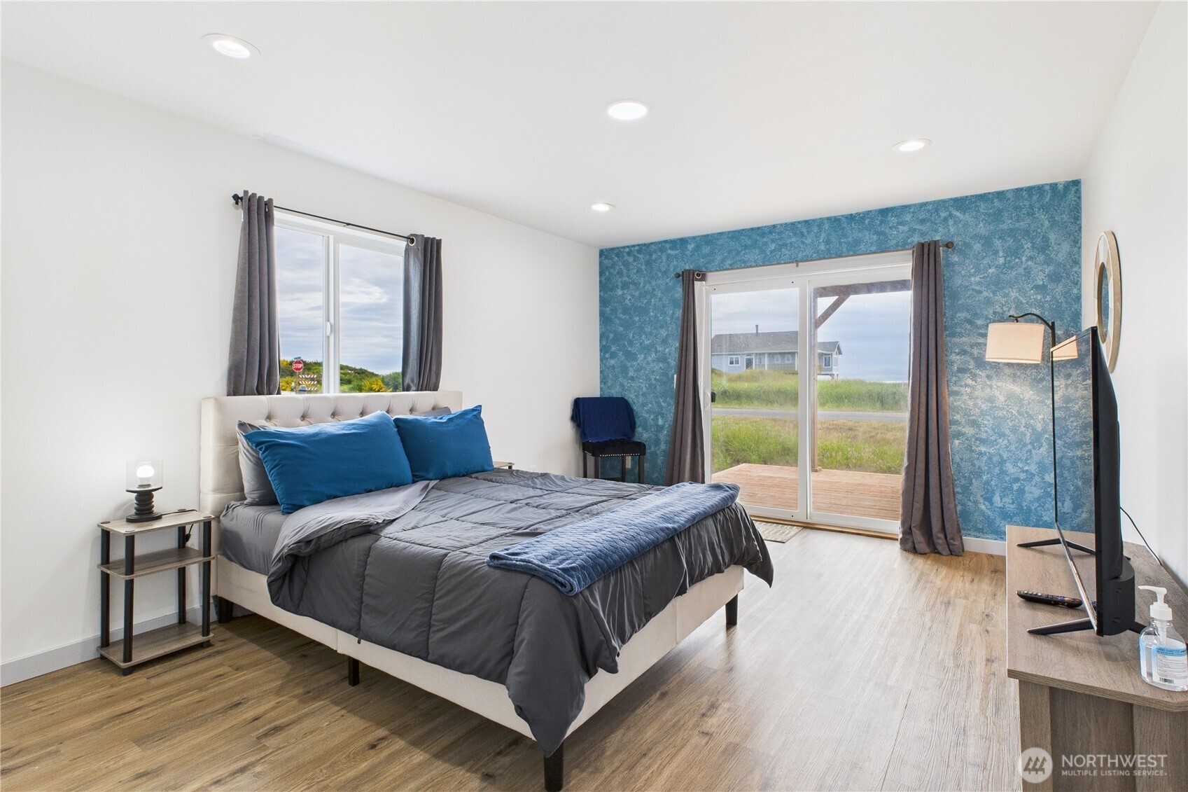 612 Dune Crest Loop Westport WA 98595