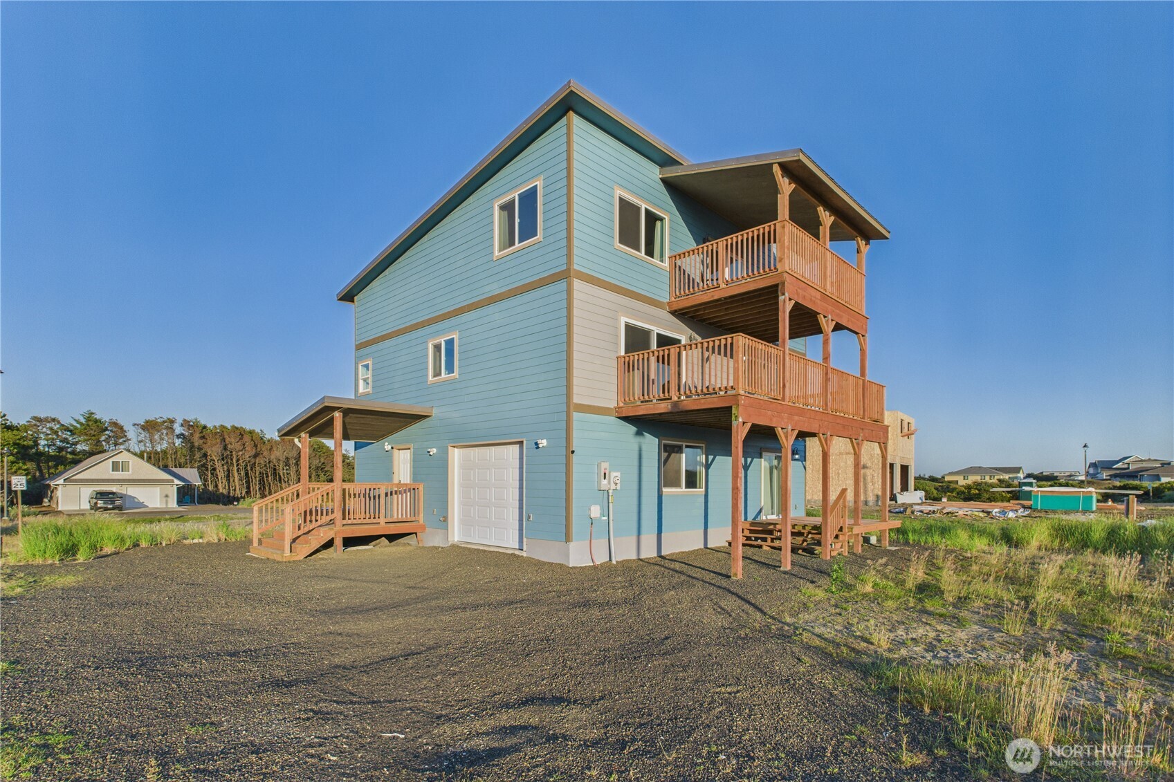 612 Dune Crest Loop Westport WA 98595