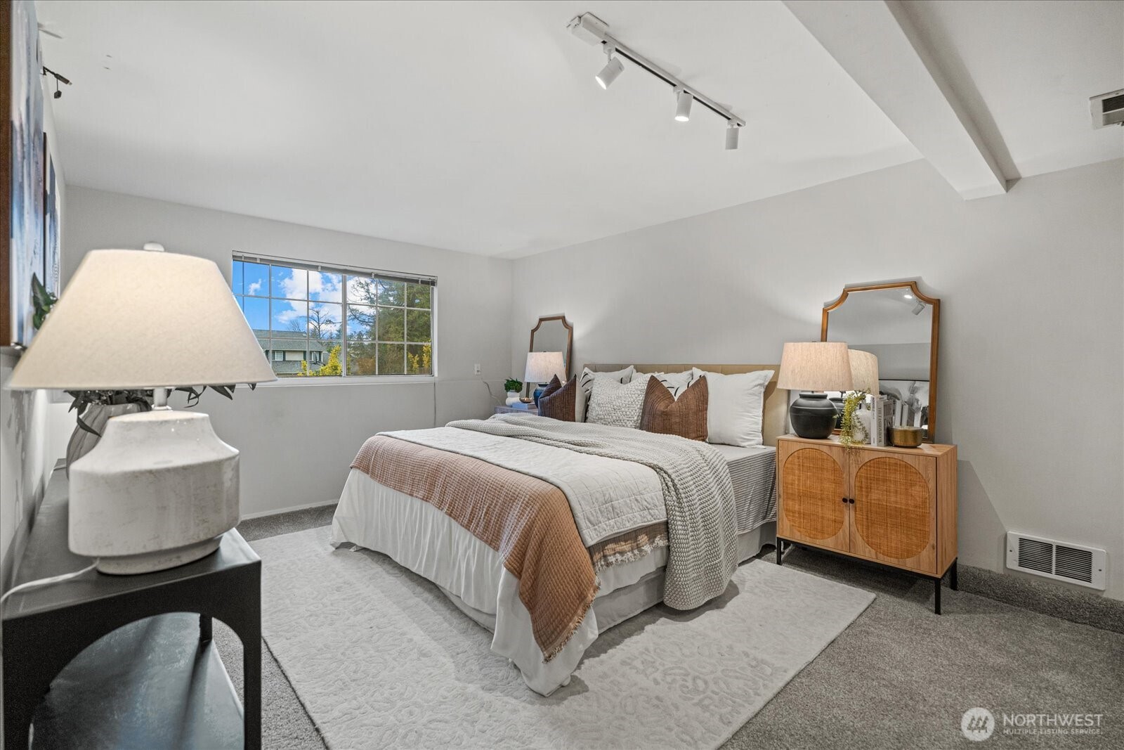 11414 107th Place NE Kirkland WA 98033