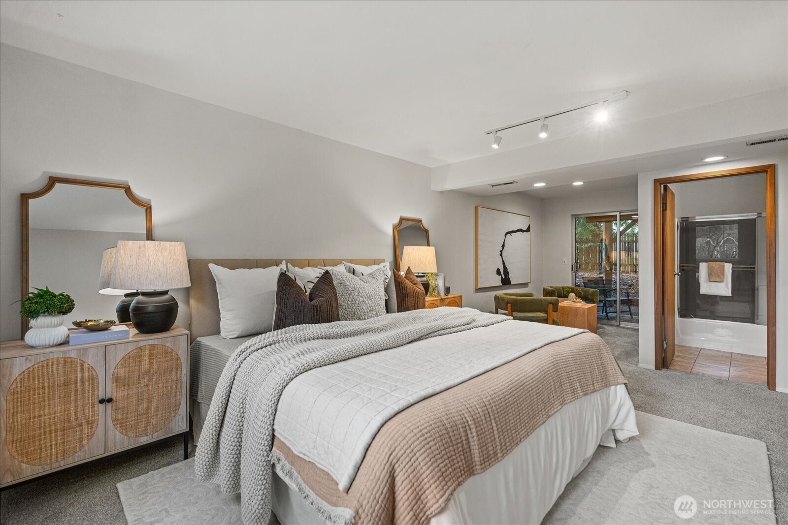 11414 107th Place NE Kirkland WA 98033