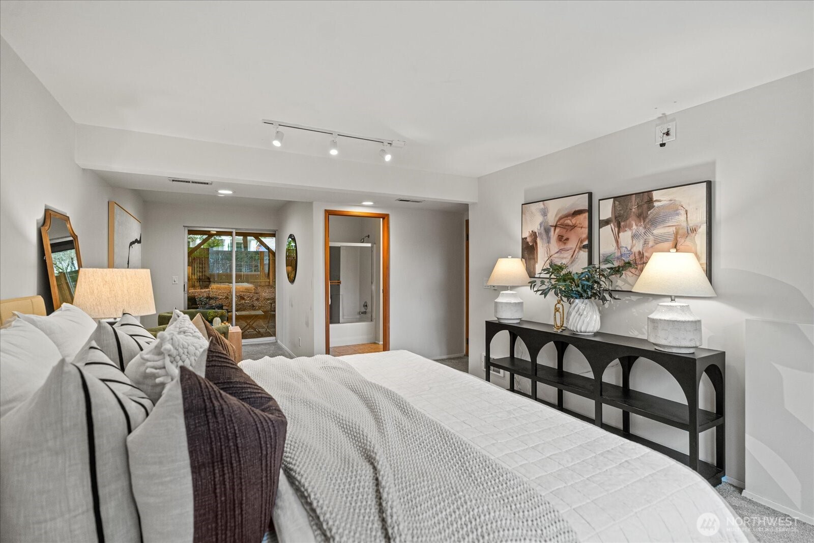 11414 107th Place NE Kirkland WA 98033