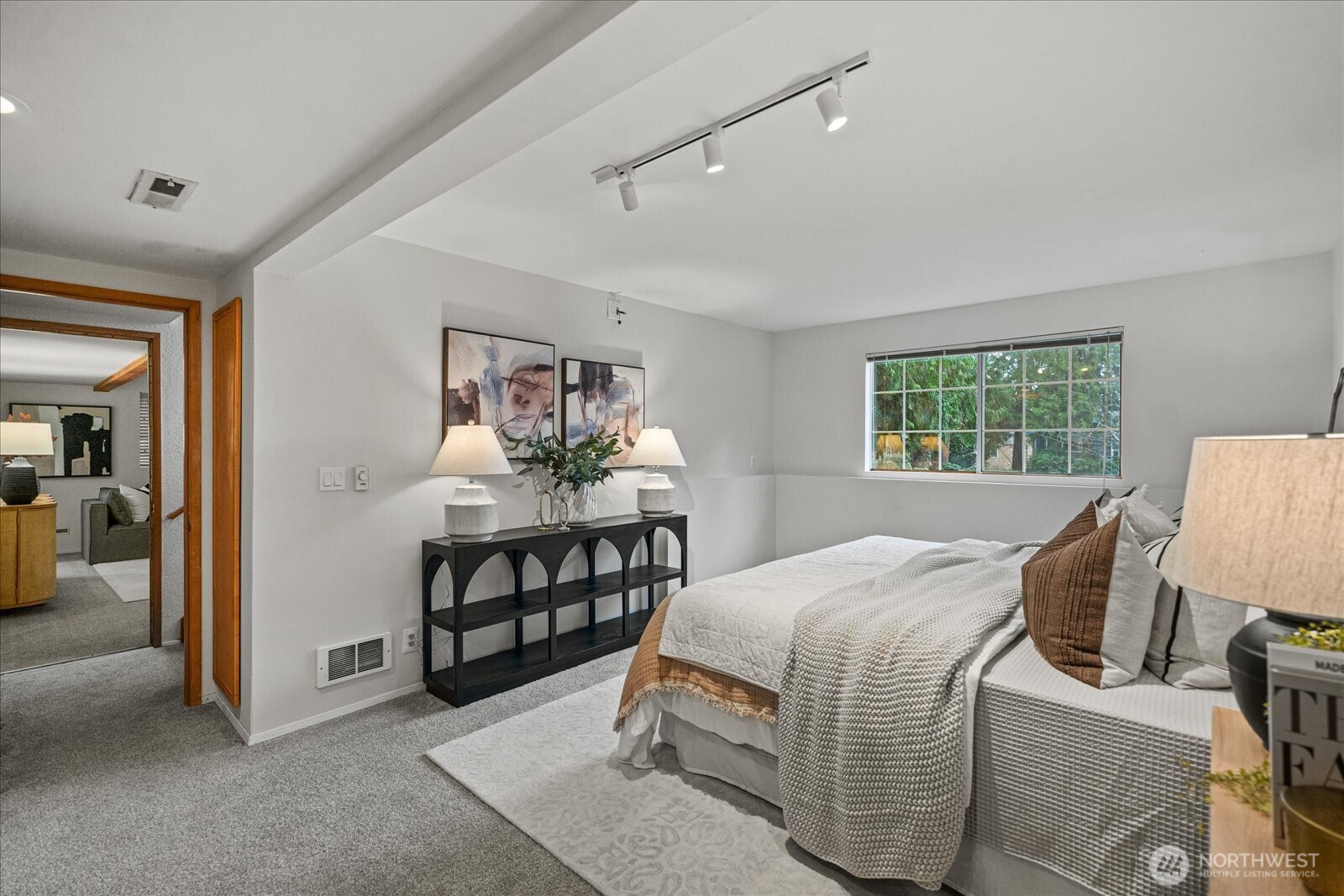 11414 107th Place NE Kirkland WA 98033