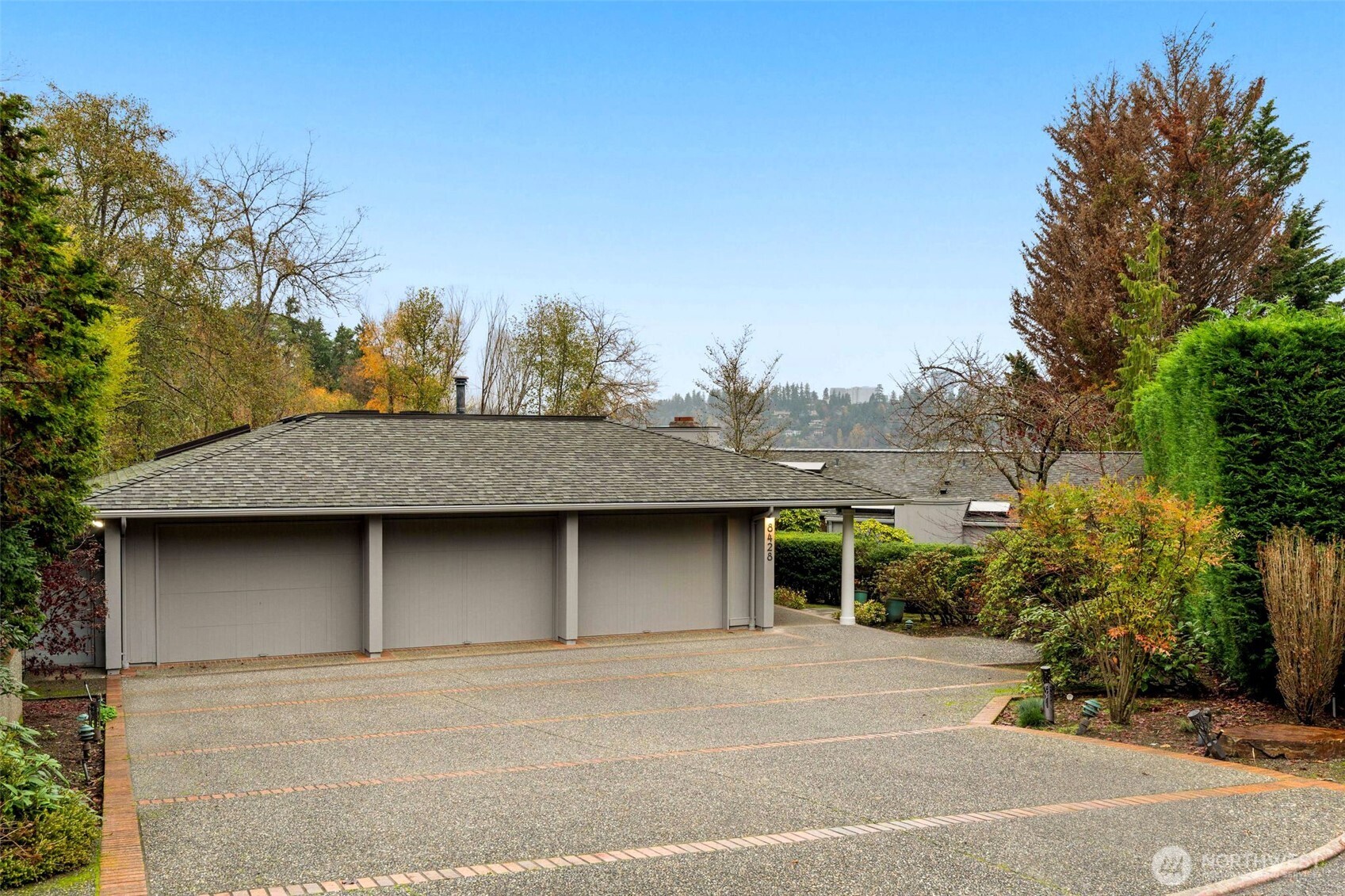 8428 N Mercer Way Mercer Island WA 98040