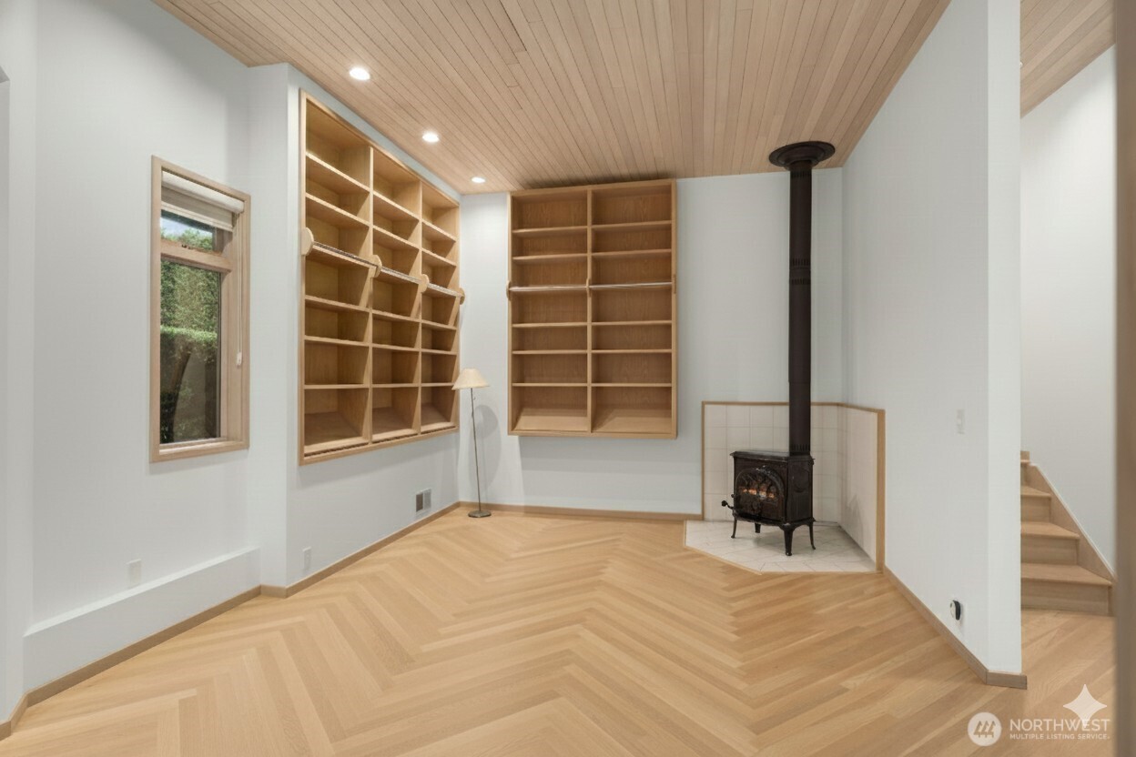 8428 N Mercer Way Mercer Island WA 98040