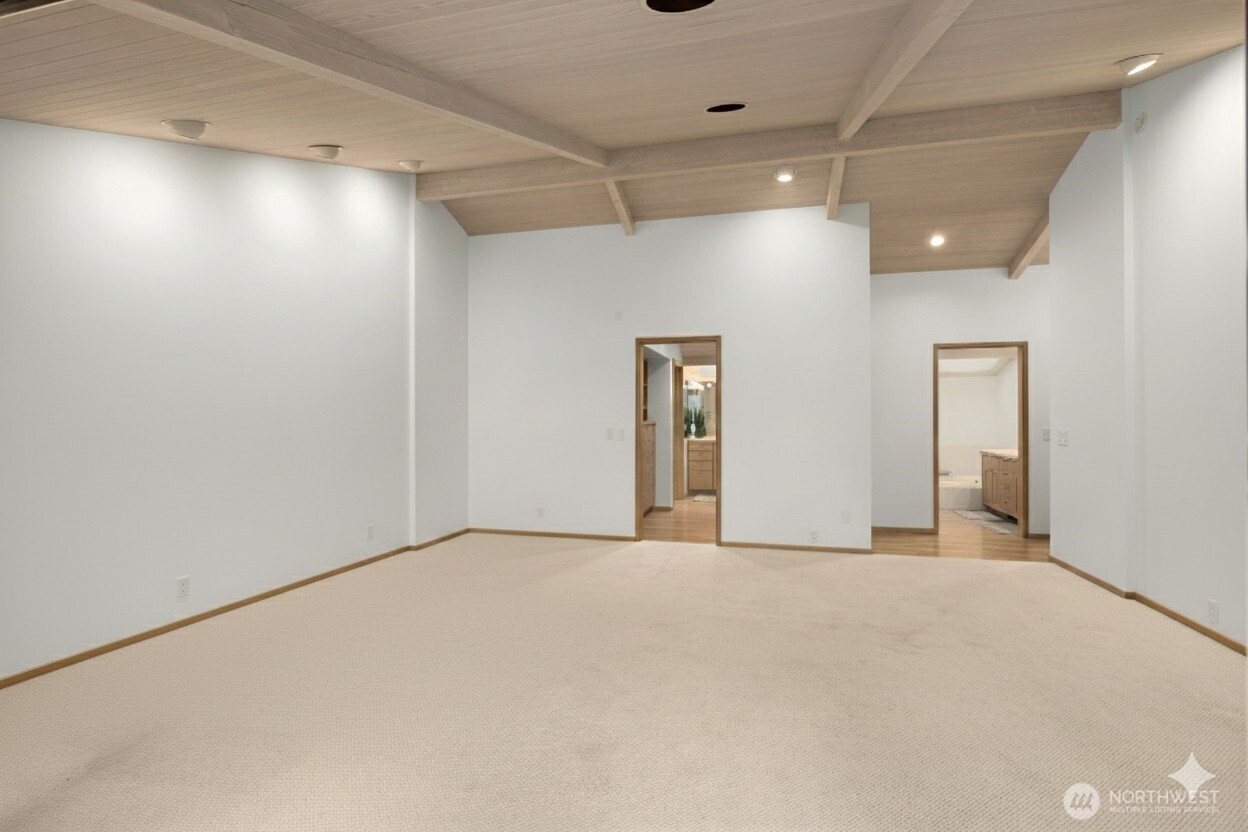 8428 N Mercer Way Mercer Island WA 98040