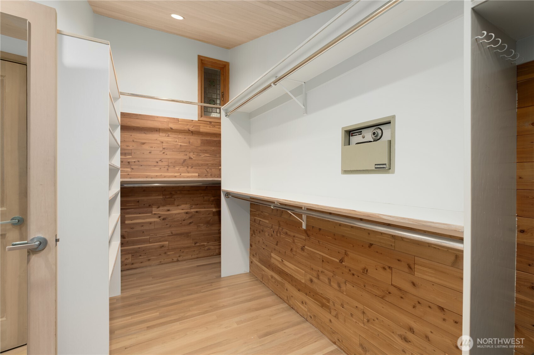 8428 N Mercer Way Mercer Island WA 98040