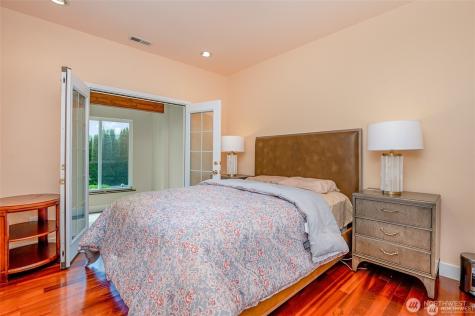 15423 SE 58th Street Bellevue WA 98006