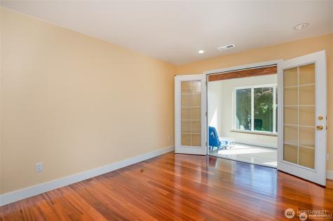 15423 SE 58th Street Bellevue WA 98006