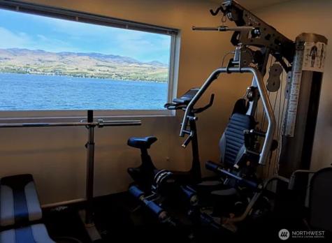 2685 S Lakeshore Road Chelan WA 98816