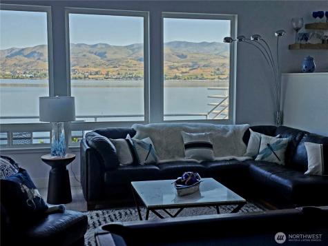 2685 S Lakeshore Road Chelan WA 98816