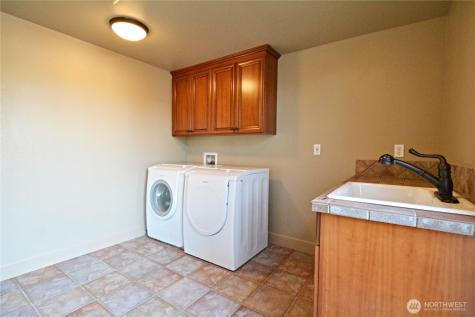 310 8th Avenue W Kirkland WA 98033