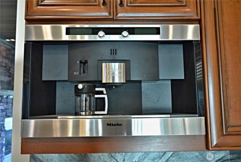 310 8th Avenue W Kirkland WA 98033