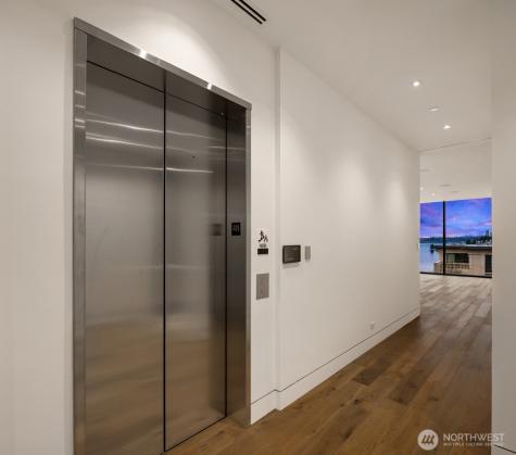 8 100th Avenue NE Bellevue WA 98004