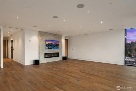 8 100th Avenue NE Bellevue WA 98004